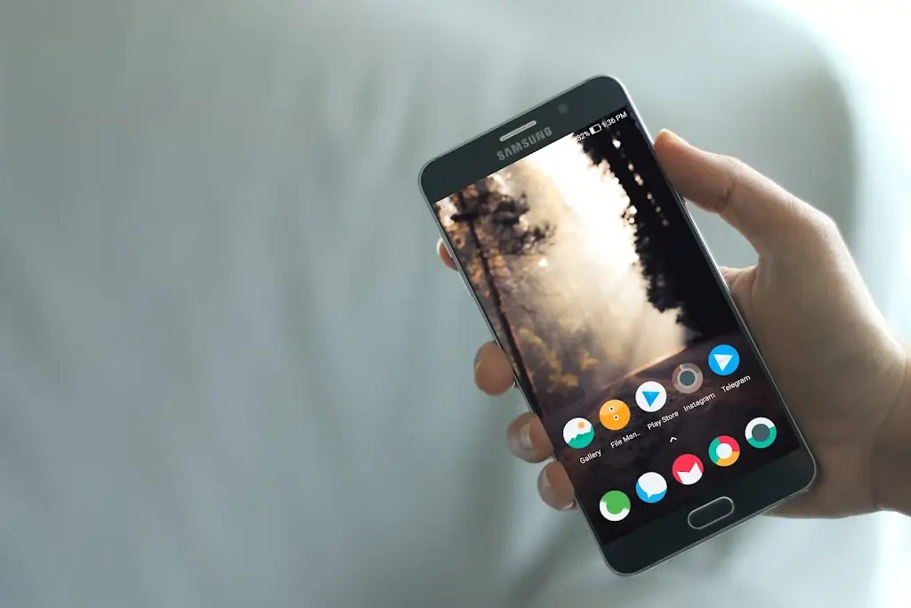 Alexis Pie: Minimal Icon Pack v17.1 APK (Full Version)